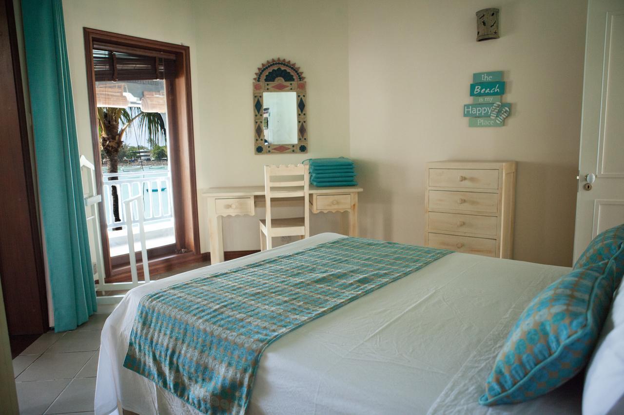 Grand Baie Beach Penthouse Экстерьер фото